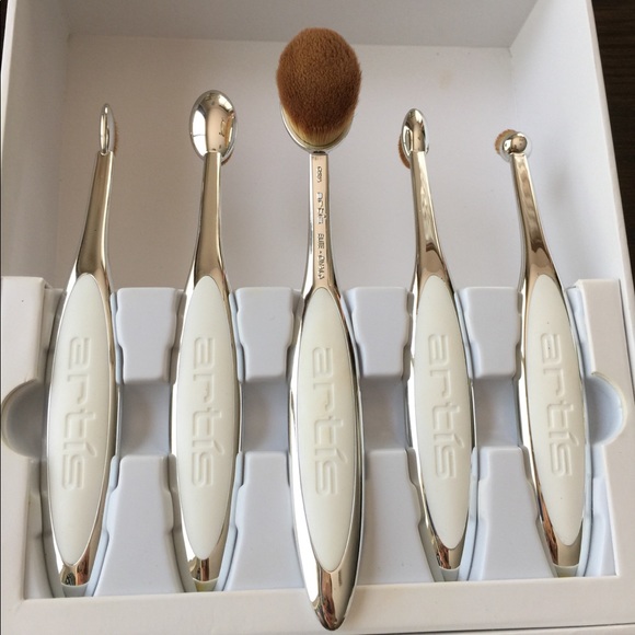 Artis makeup brush set - Picture 4 of 7